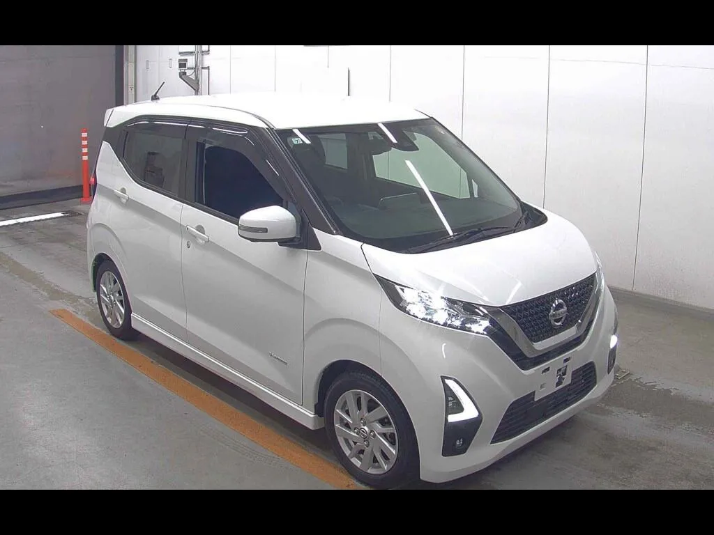 NISSAN DAYZ HIGHWAY STAR X