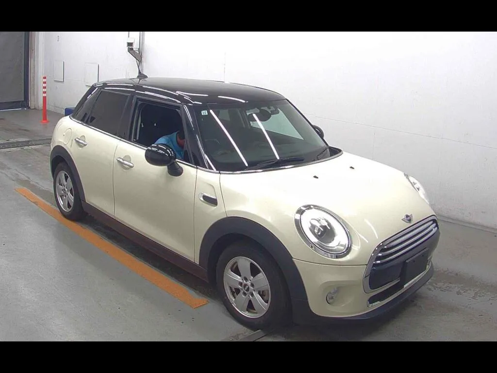 MINI MINI 5D COOPER