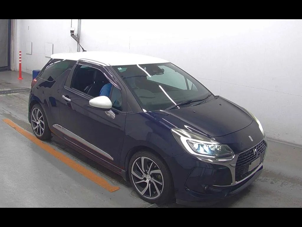 DS AUTOMOBILES DS3 3D SPORT CHIC