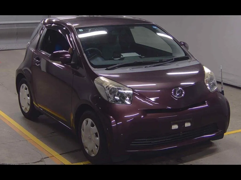 TOYOTA IQ 100G