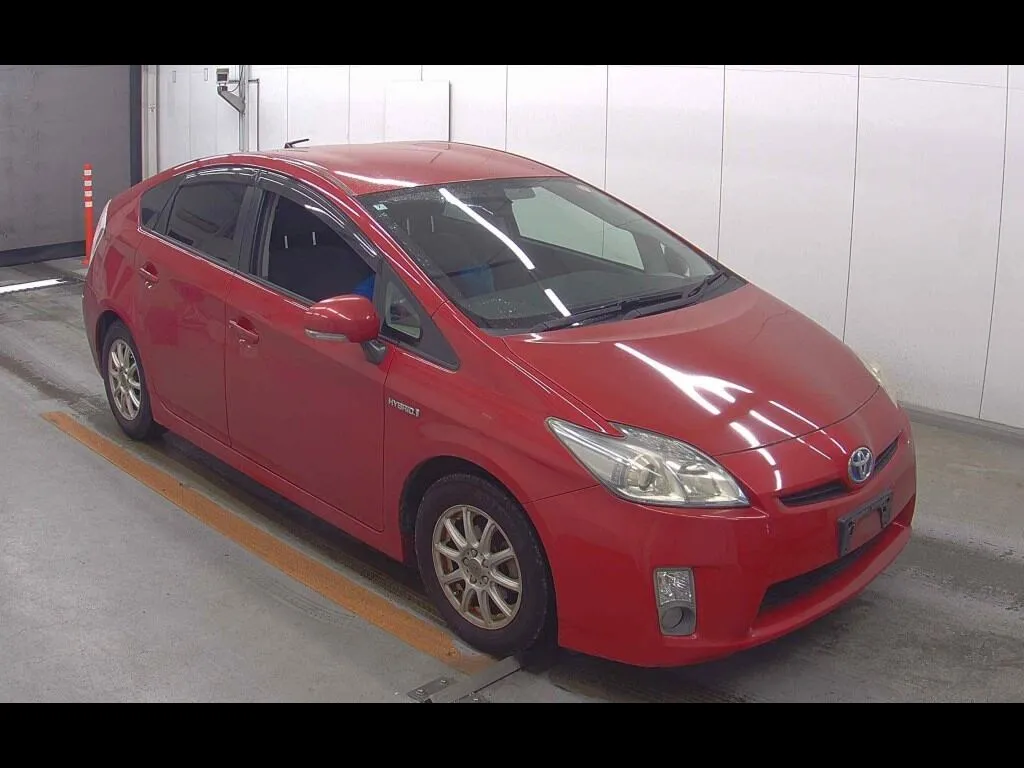 TOYOTA PRIUS 5D S