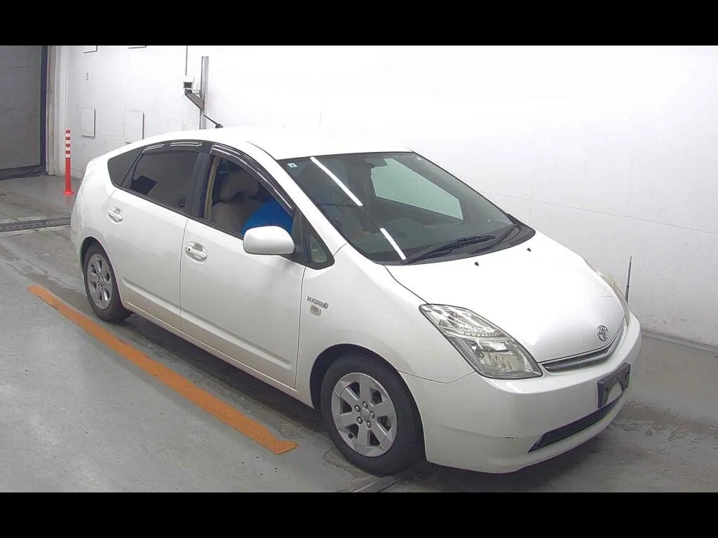 TOYOTA PRIUS 5D S 10TH ANNIVERSARY EDITION