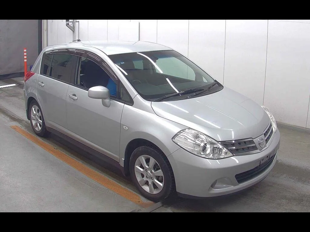 NISSAN TIIDA 15G