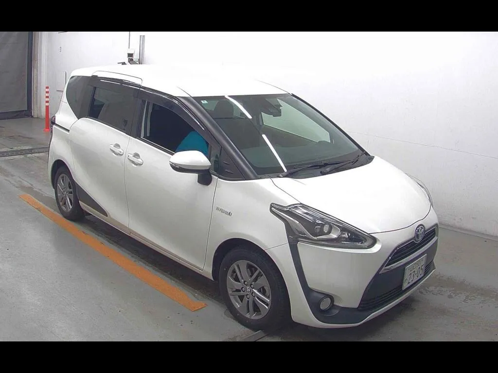 TOYOTA SIENTA HYBRID G