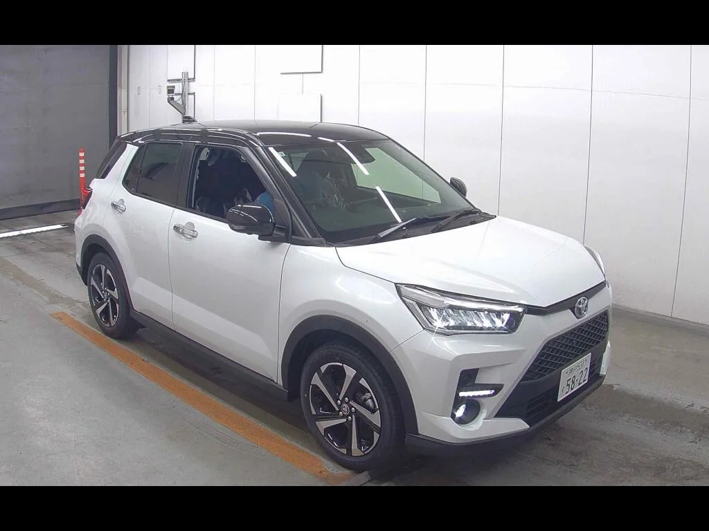 TOYOTA RAIZE HYBRID Z