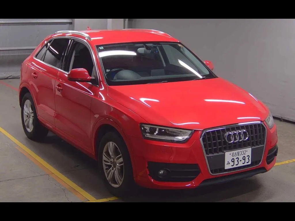 AUDI Q3 COLOR SELECTION