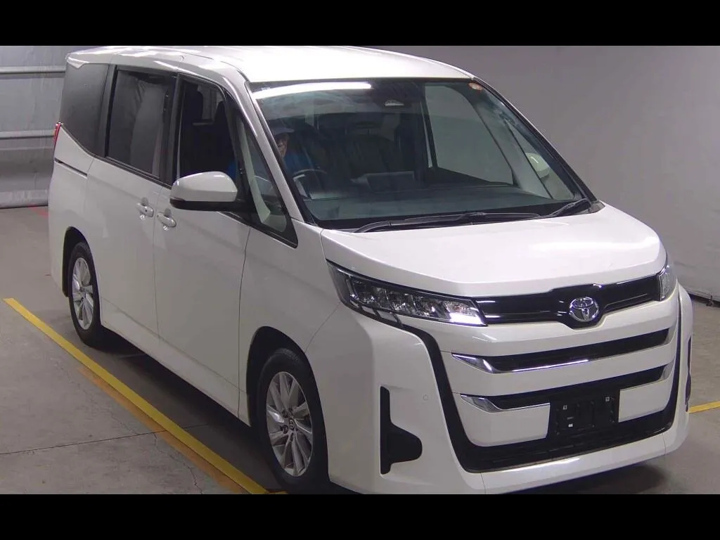 TOYOTA NOAH G