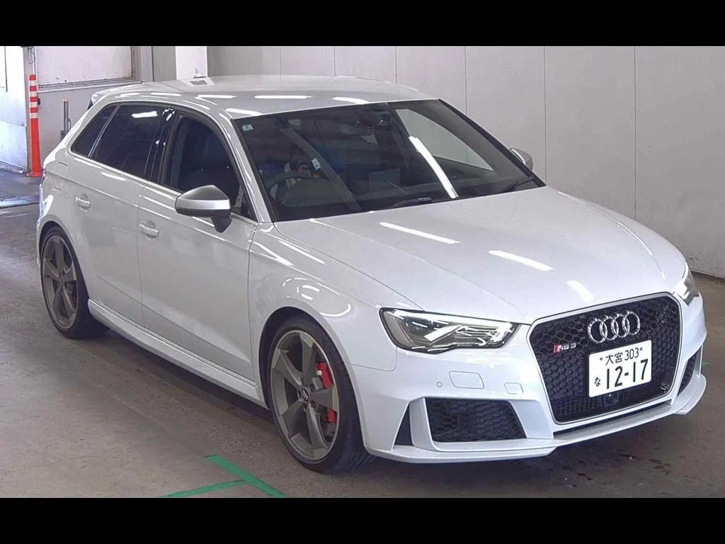 AUDI RS3 SPORTBACK 4WD BASE GRADE