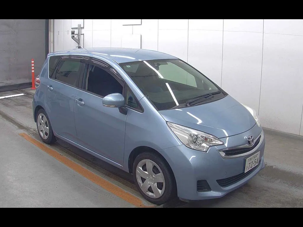 TOYOTA RACTIS G