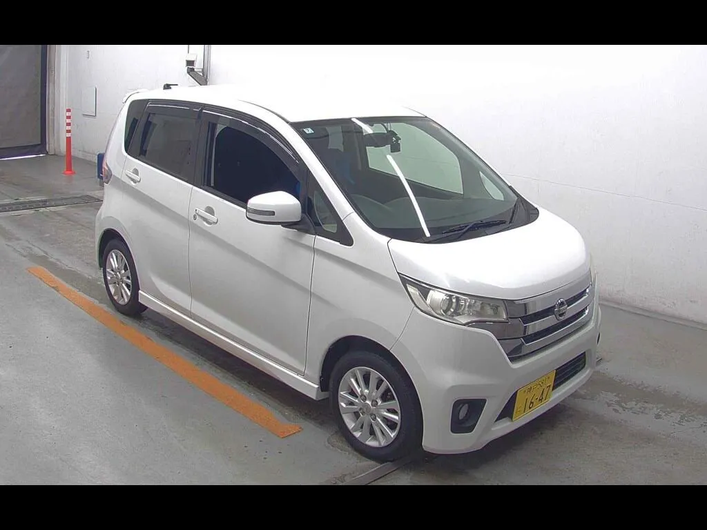 NISSAN DAYZ HIGHWAY STAR X