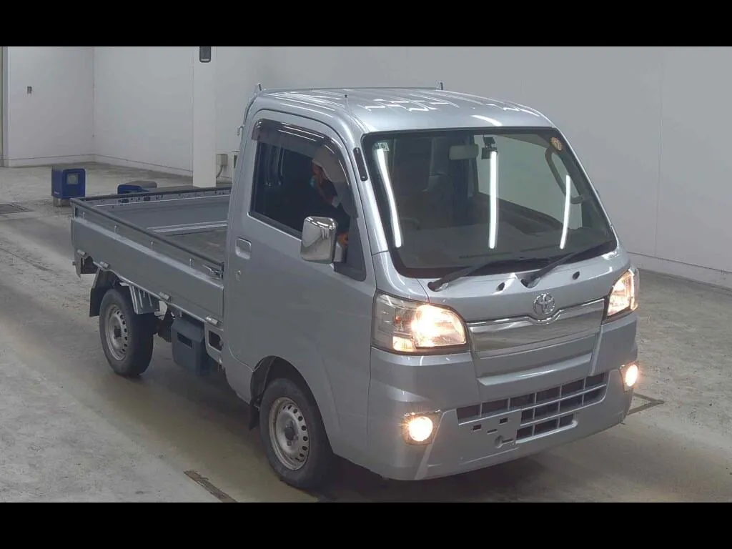 TOYOTA PIXIS TRUCK EXTRA