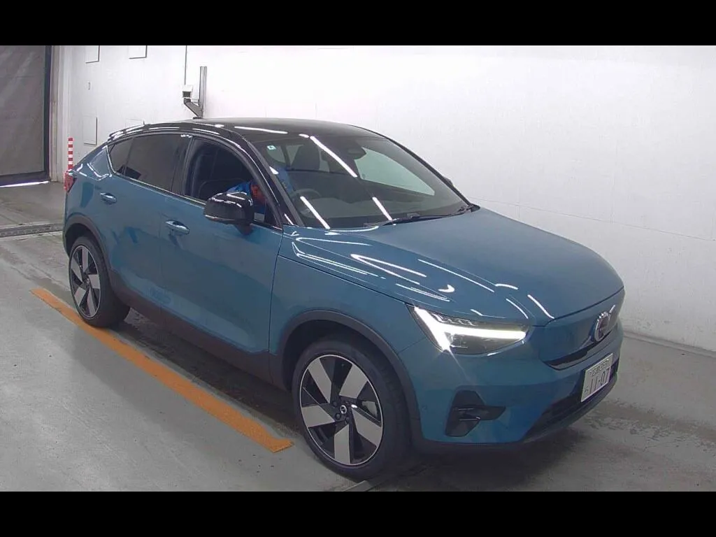 VOLVO C40 4WD RECHARGE TWIN