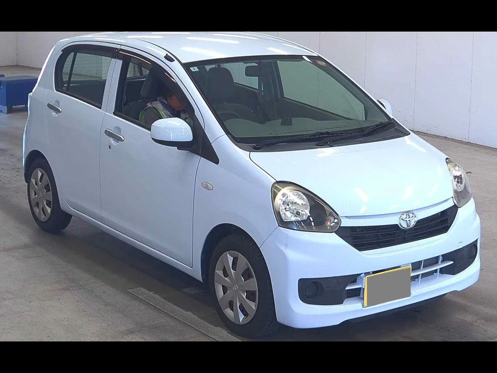 TOYOTA PIXIS EPOCH L