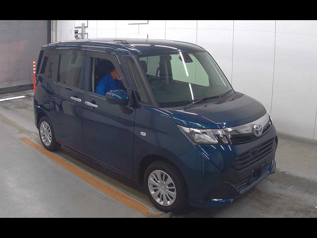TOYOTA TANK X S