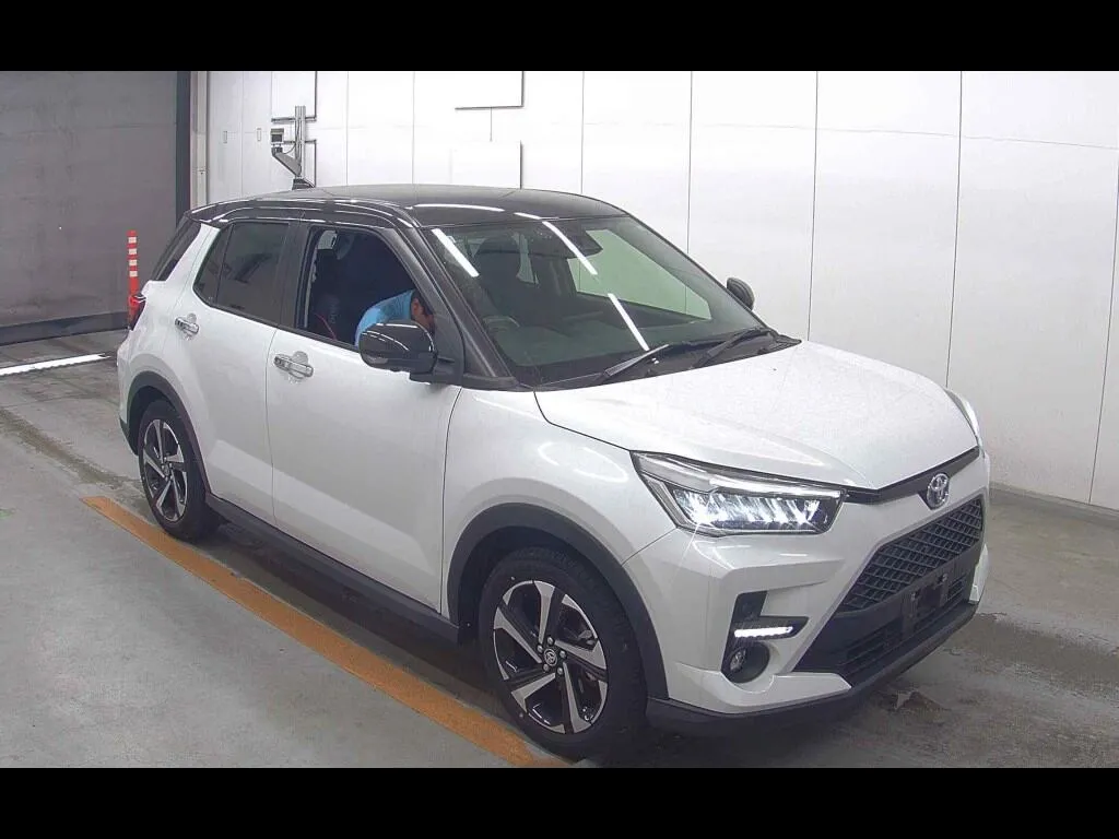 TOYOTA RAIZE HYBRID Z