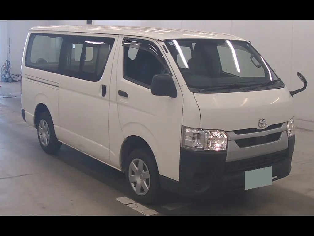 TOYOTA HIACE VAN 5D DX JUSTLOW