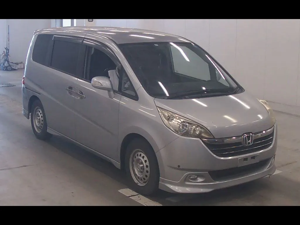 HONDA STEPWAGON 5D G LS PACKAGE