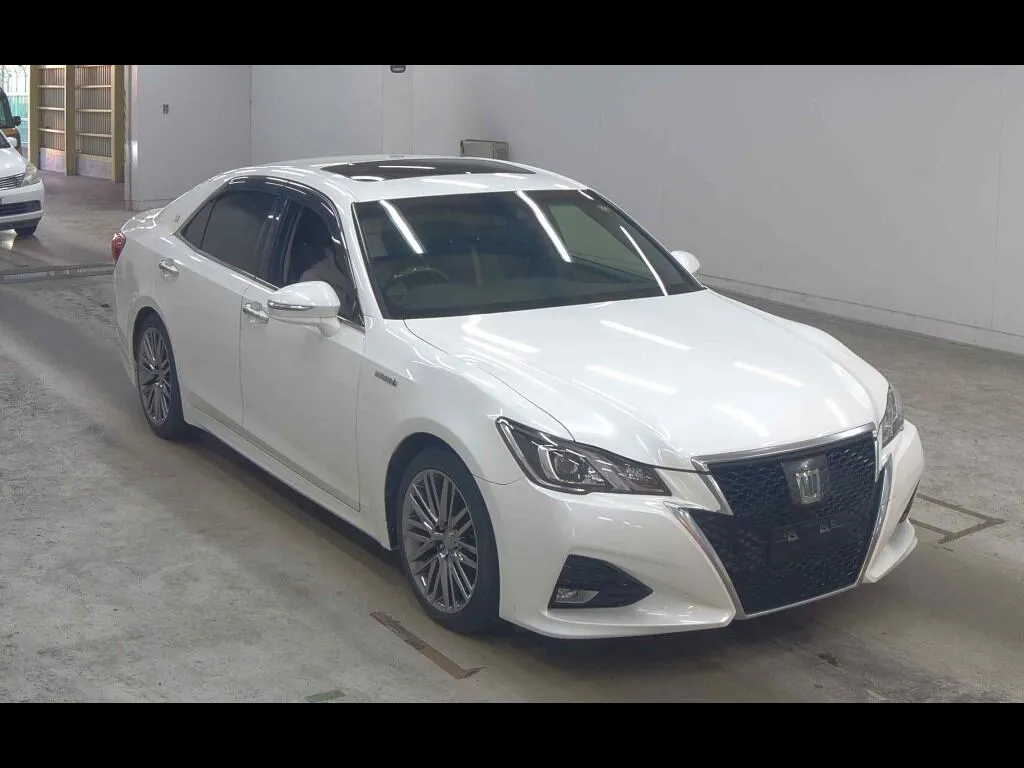 TOYOTA CROWN HYBRID ATHLETE S J-FRONTIER