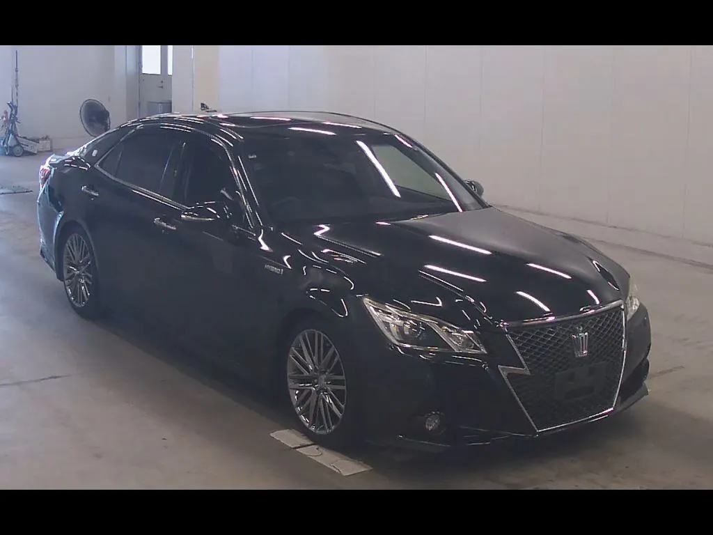 TOYOTA CROWN HYBRID ATHLETE G