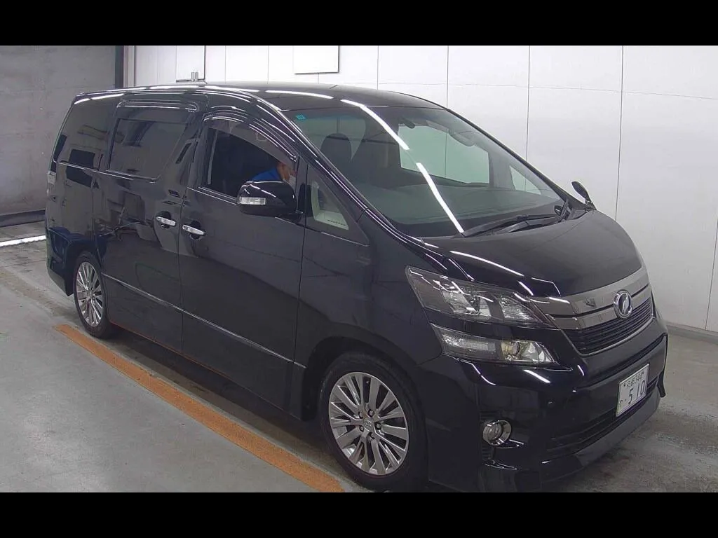TOYOTA VELLFIRE 2.4Z GOLDEN EYES