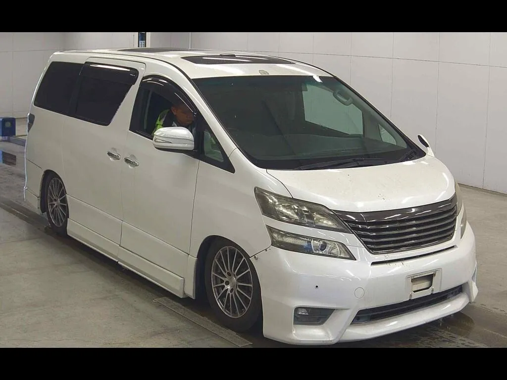 TOYOTA VELLFIRE 2.4Z