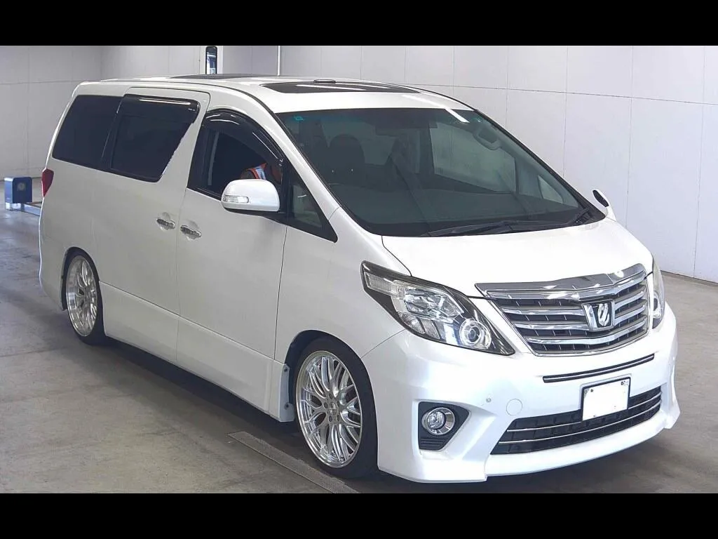 TOYOTA ALPHARD 240S C PACKAGE