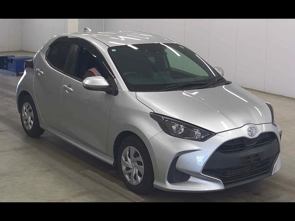 TOYOTA YARIS X