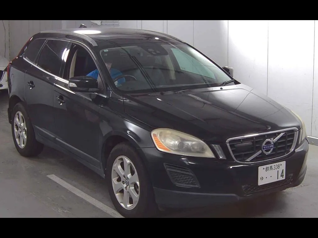 VOLVO XC60 T5