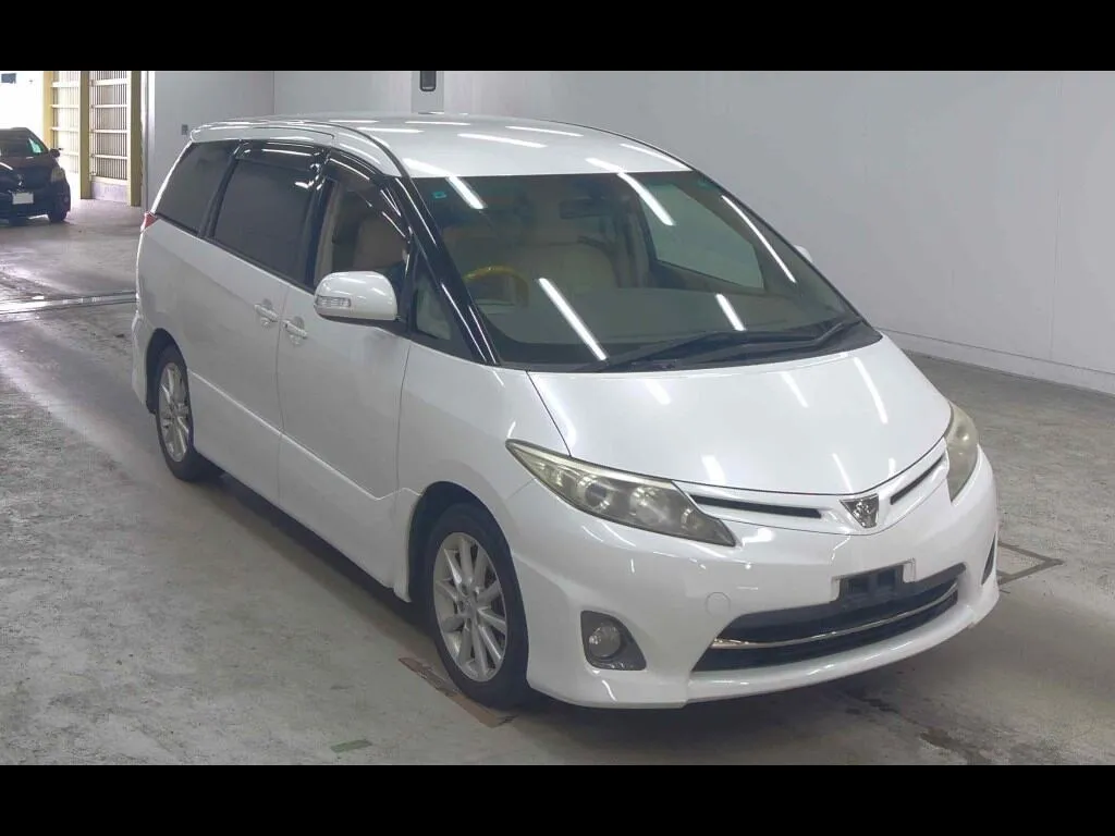 TOYOTA ESTIMA 5D AERAS