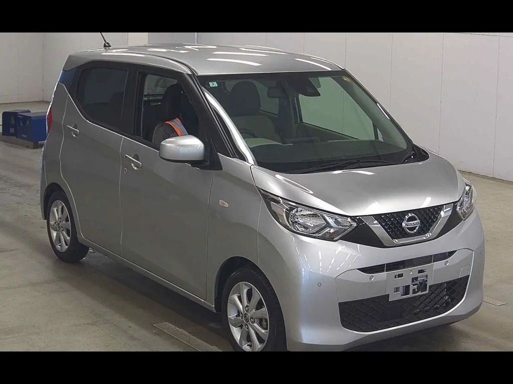 NISSAN DAYZ X