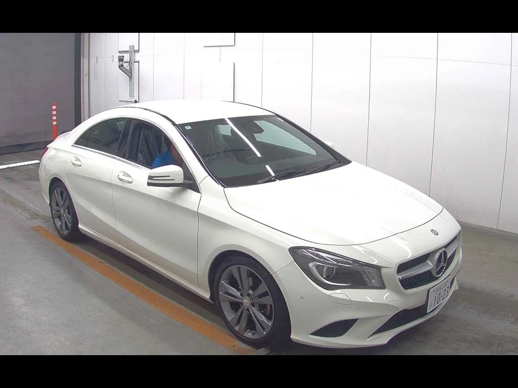 MERCEDES BENZ CLA-CLASS CLA180