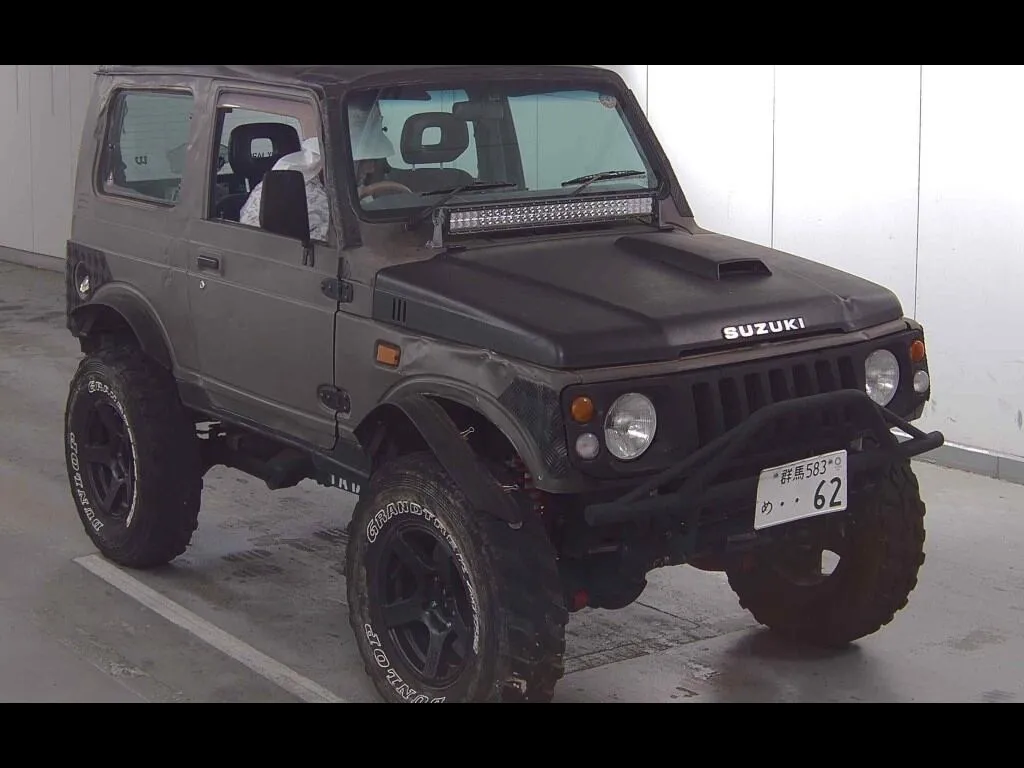 SUZUKI JIMNY 3D 4WD