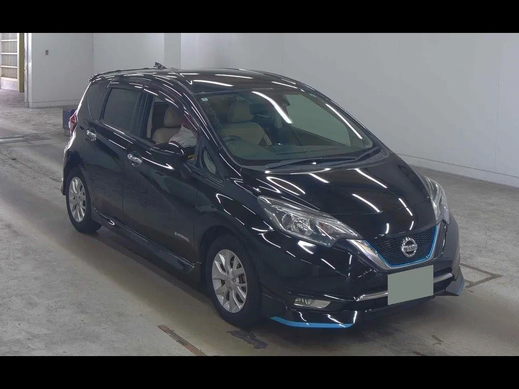 NISSAN NOTE E-POWER MEDALIST