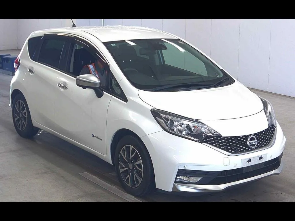 NISSAN NOTE E-POWER X MODE PREMIER