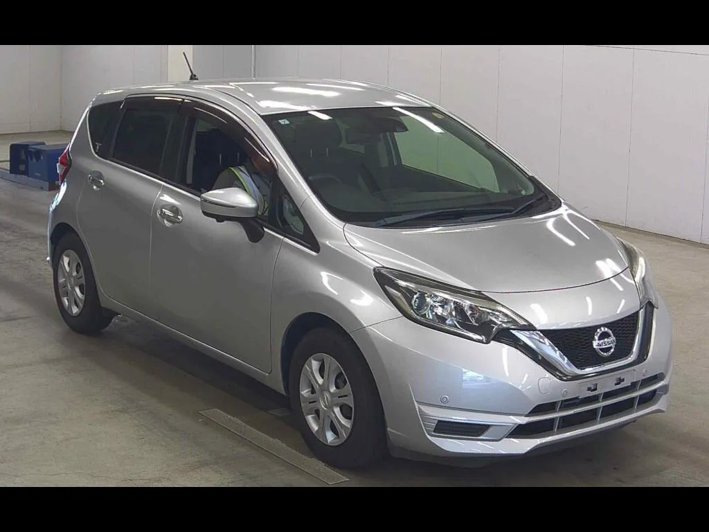 NISSAN NOTE X