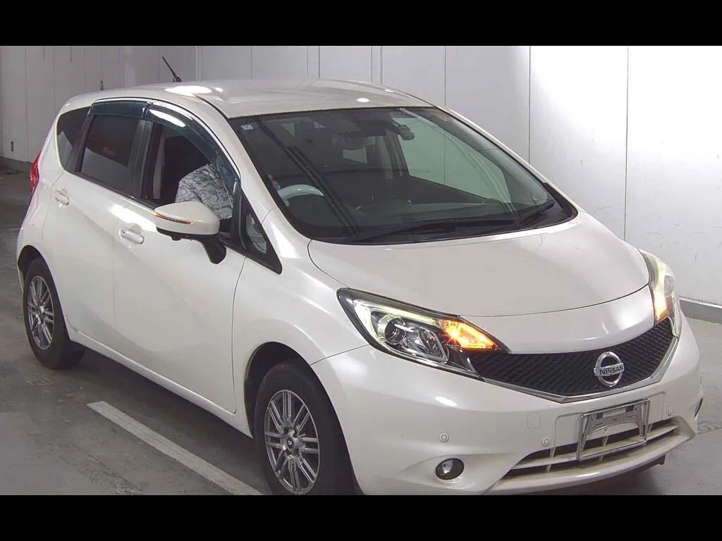 NISSAN NOTE X