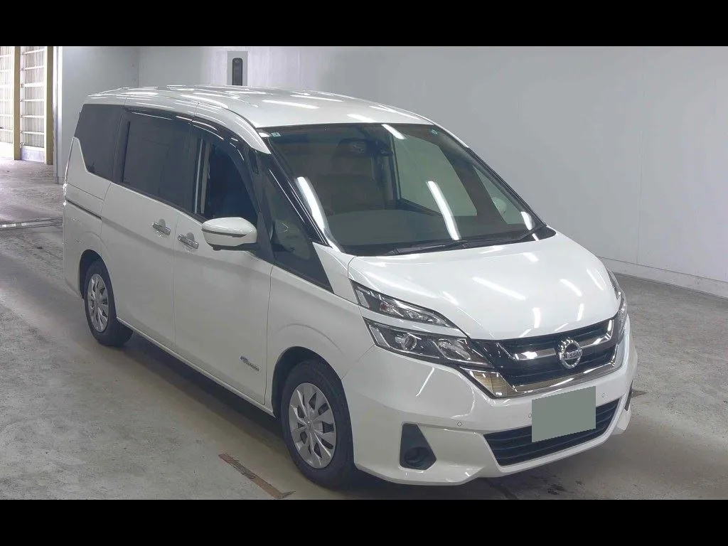 NISSAN SERENA 5D X