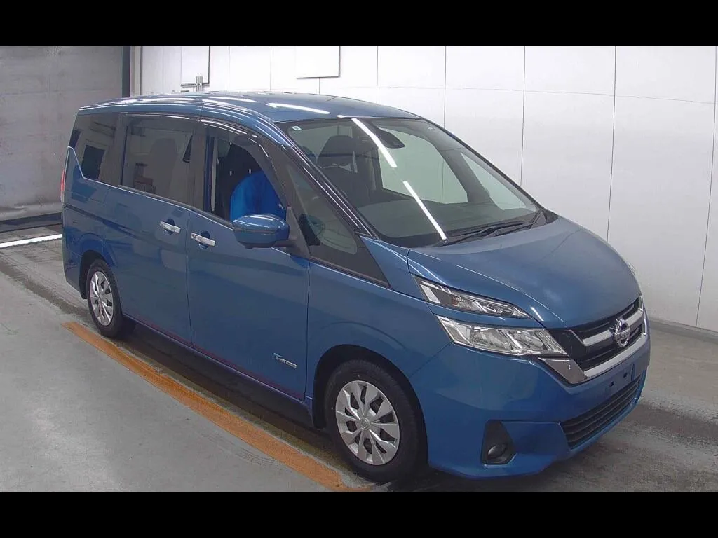 NISSAN SERENA 5D X V SELECTION