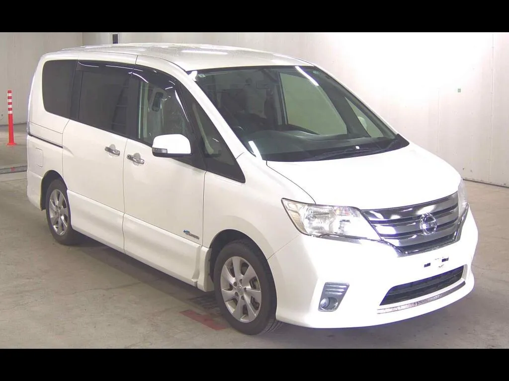 NISSAN SERENA 5D HIGHWAY STAR S-HYBRID V SELECTION