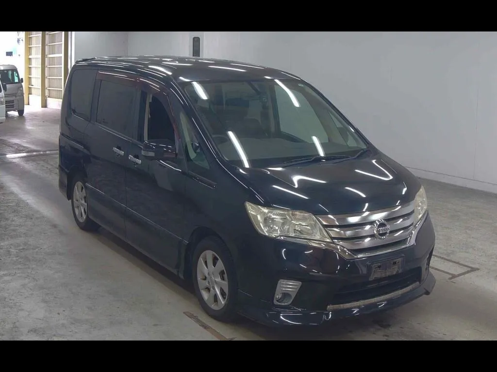 NISSAN SERENA 5D HIGHWAY STAR
