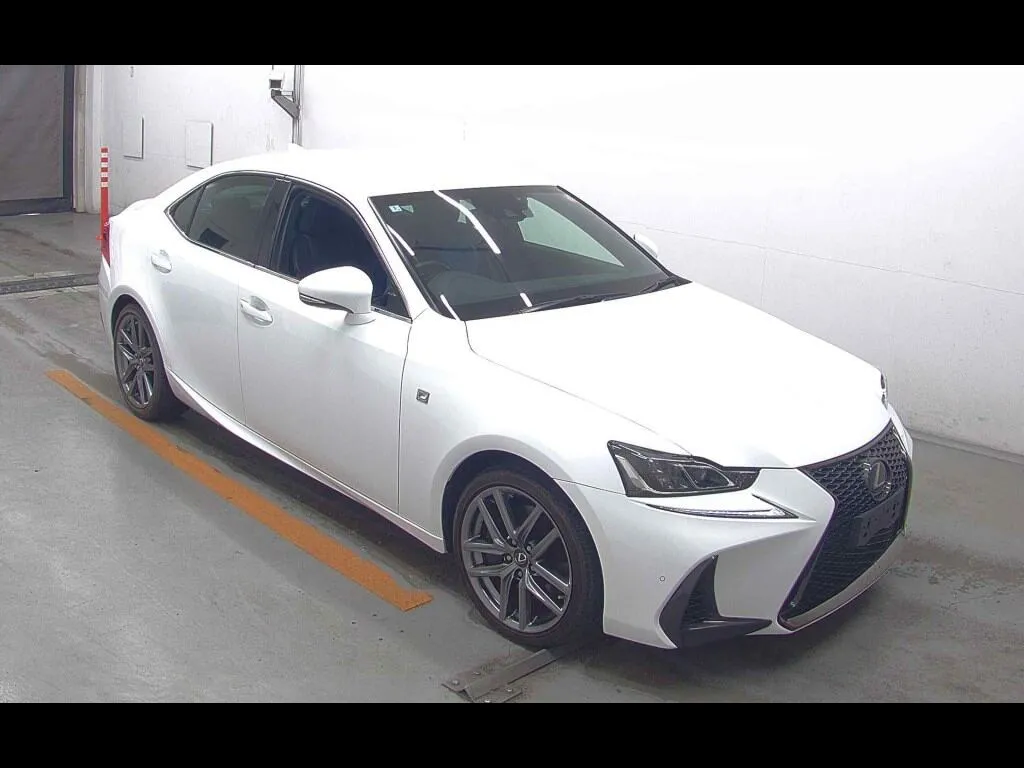 LEXUS IS 4D IS300 F SPORT