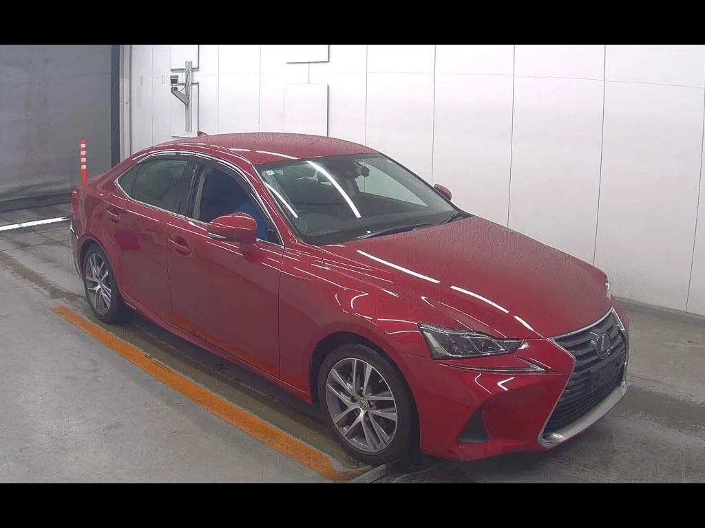 LEXUS IS 4D IS300H VERSION L