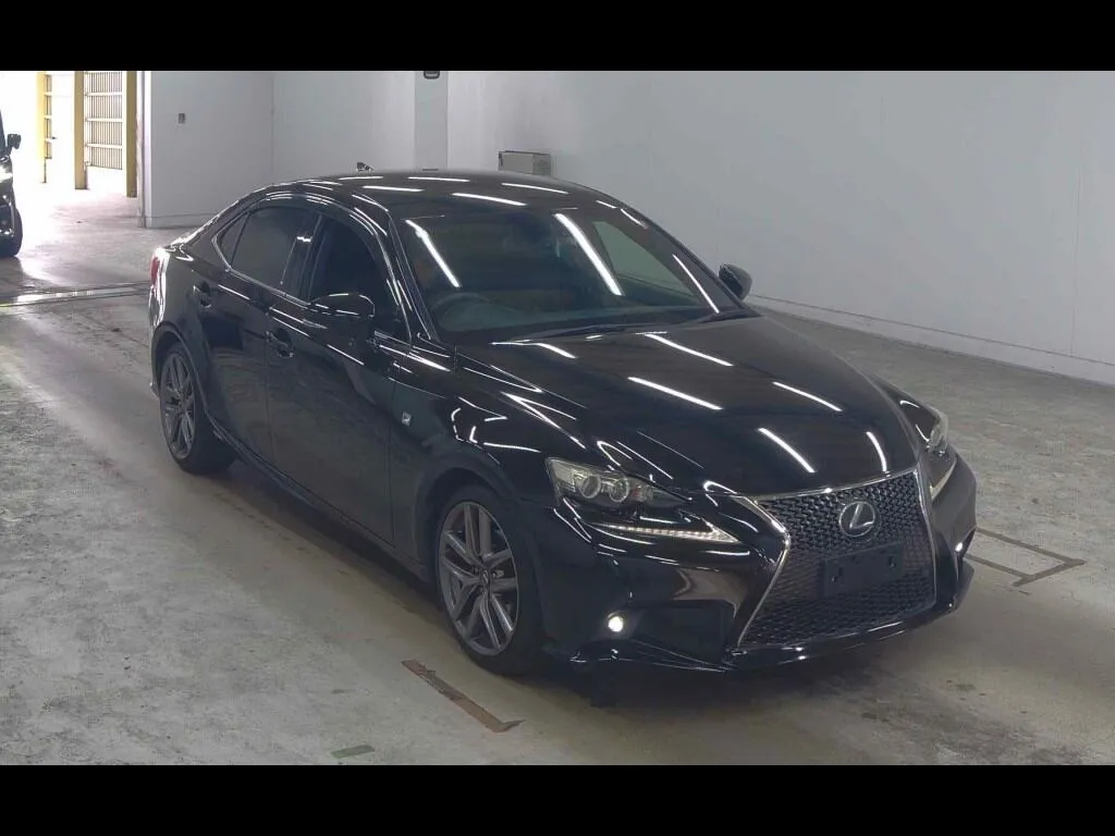 LEXUS IS 4D IS300H F SPORT