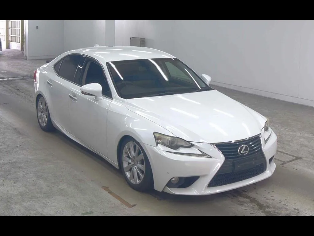 LEXUS IS 4D IS250