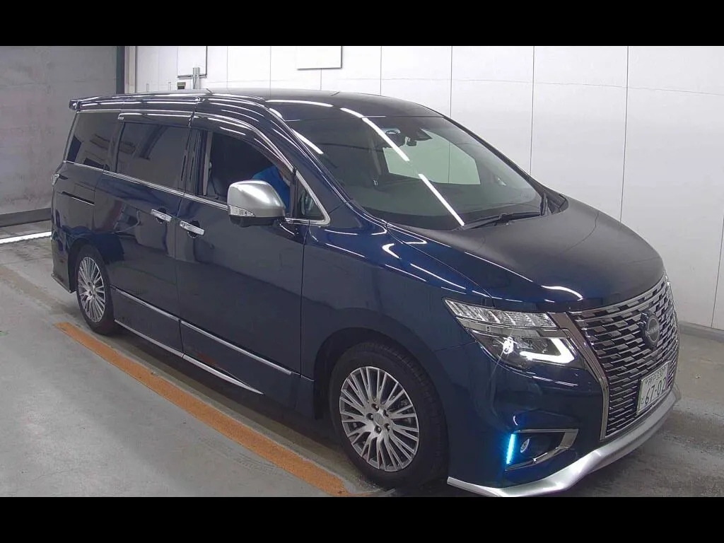 NISSAN ELGRAND 5D AUTECH