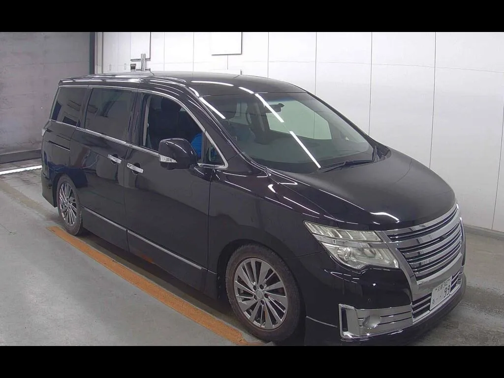 NISSAN ELGRAND 5D RIDER