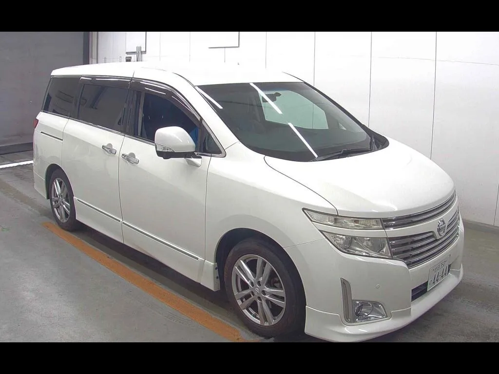 NISSAN ELGRAND 5D 250 HIGHWAY STAR