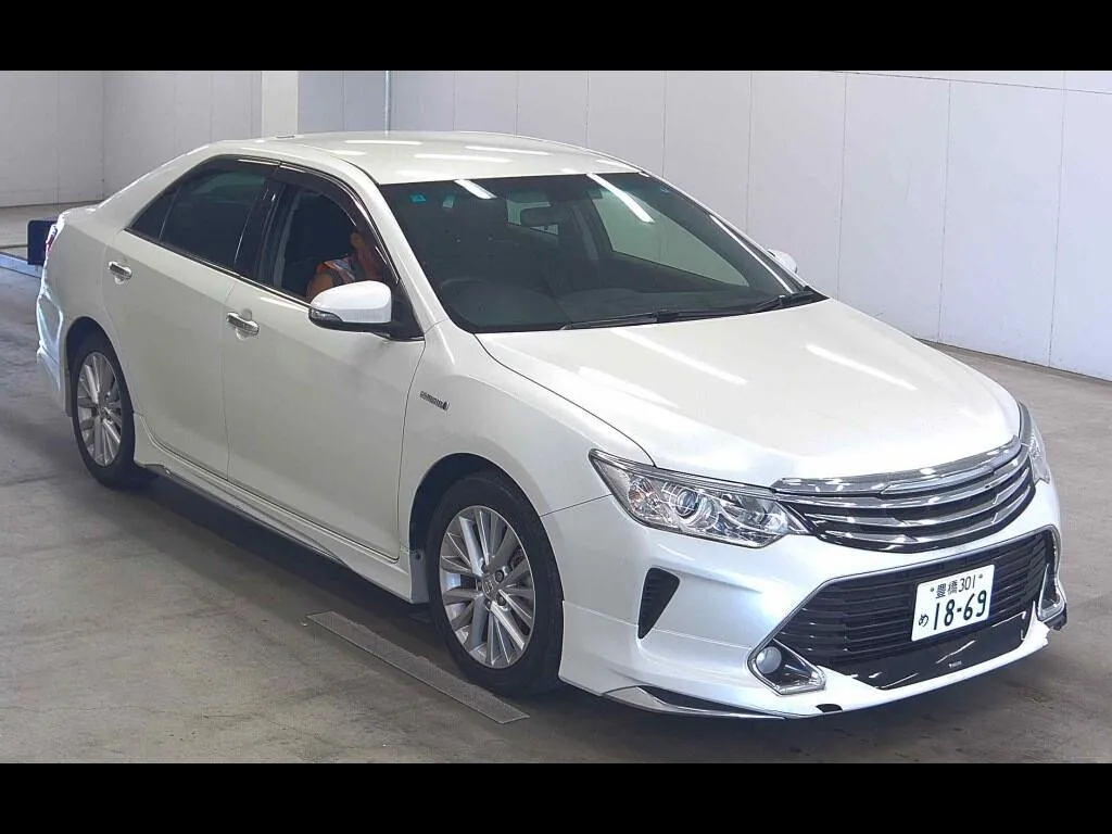 TOYOTA CAMRY 4D HYBRID G PACKAGE