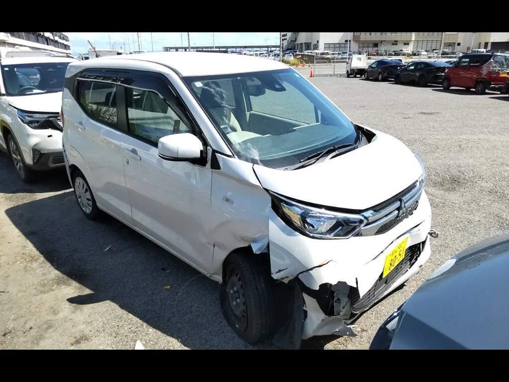 MITSUBISHI EK WAGON M