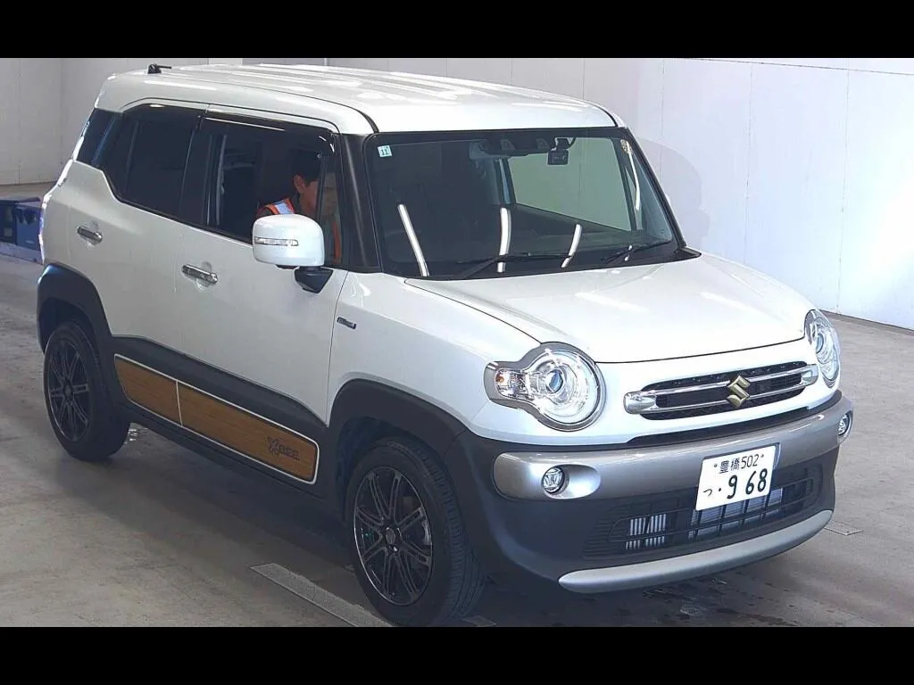 SUZUKI XBEE 4WD HYBRID MZ